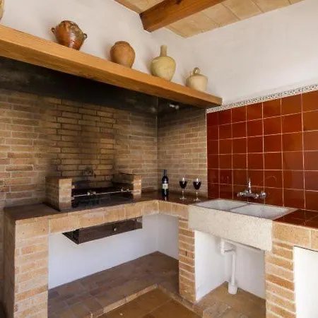 Sleeps 4 With Pool Air Con And Wifi Villa *